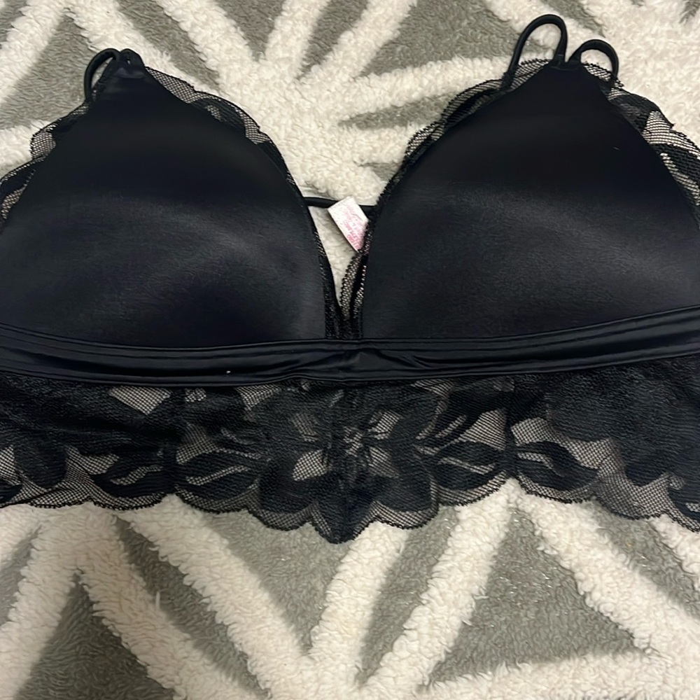 PINK Victoria’s Secret push up padded bra
